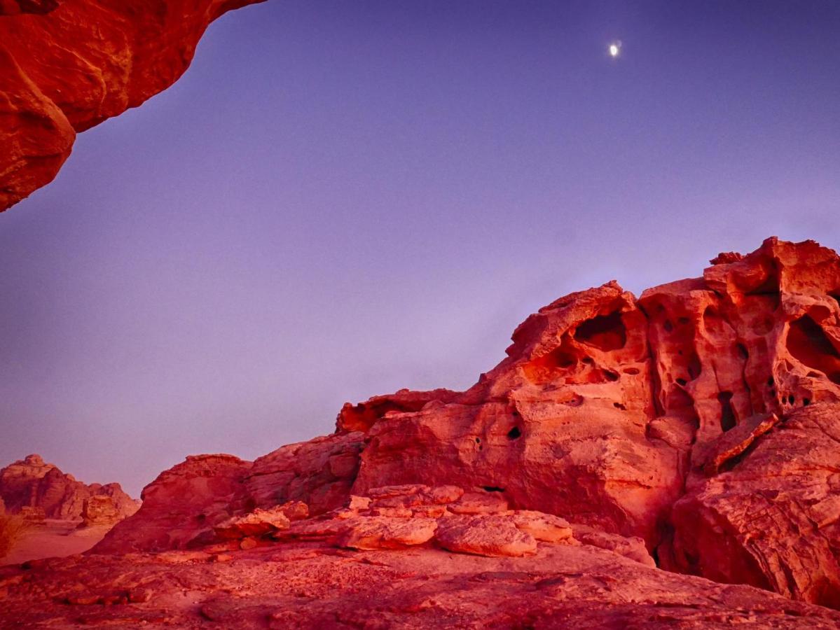 Wadi Rum Bedouin Tour With A Camp מראה חיצוני תמונה
