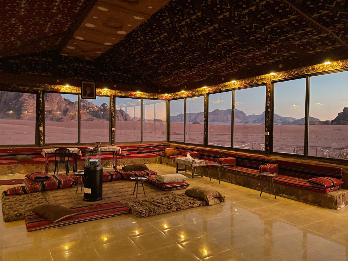 Wadi Rum Bedouin Tour With A Camp מראה חיצוני תמונה