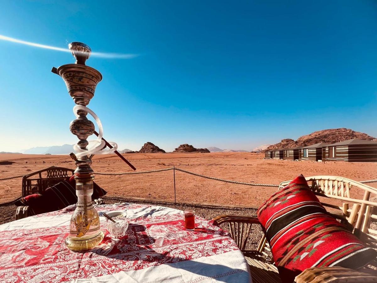 Wadi Rum Bedouin Tour With A Camp מראה חיצוני תמונה